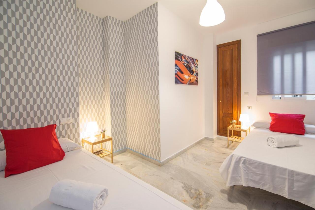 Apartamentos Granata Granada Exterior photo